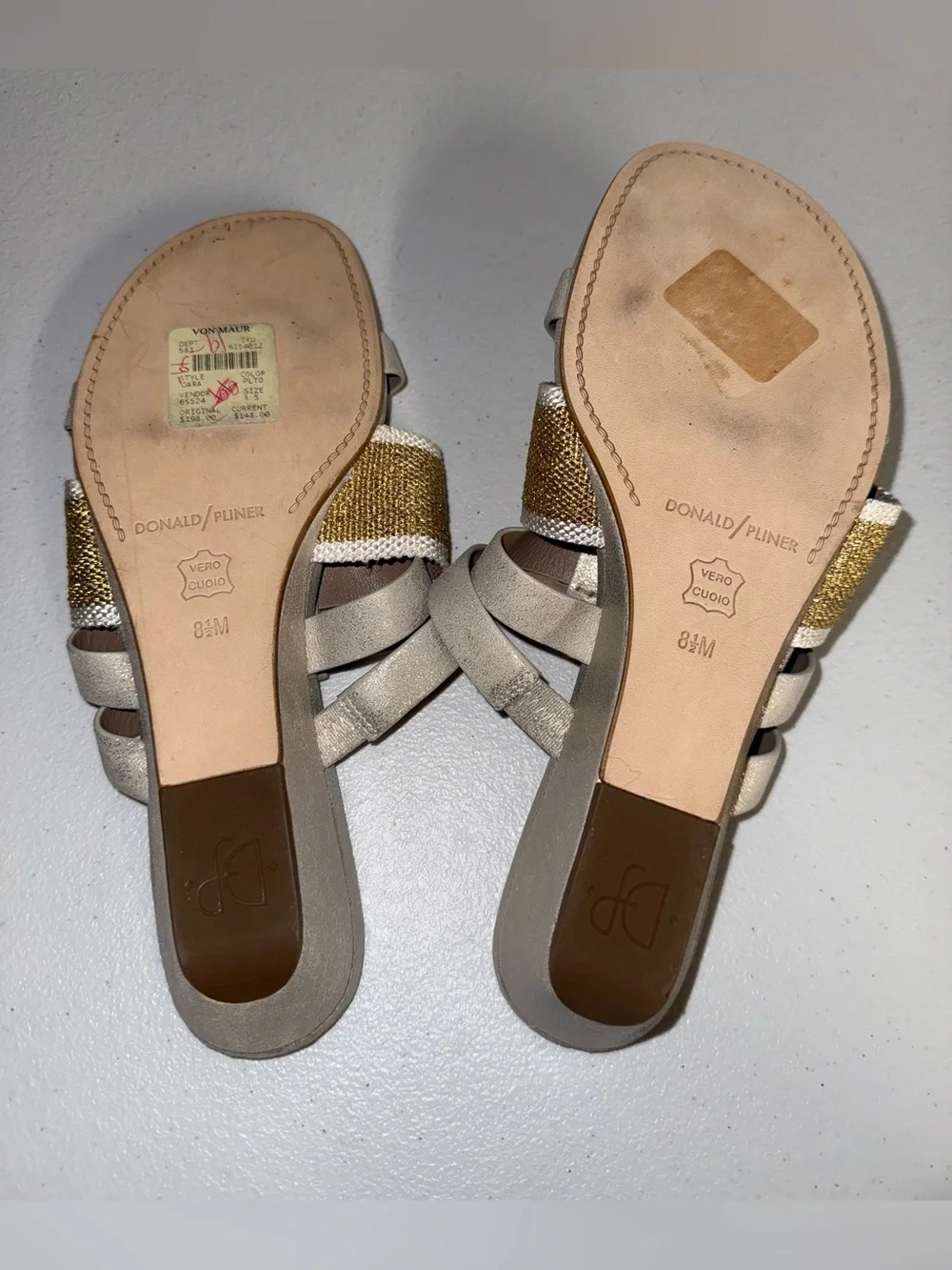 NEW Donald J Pliner Dara wedge sandals size 8 1/2